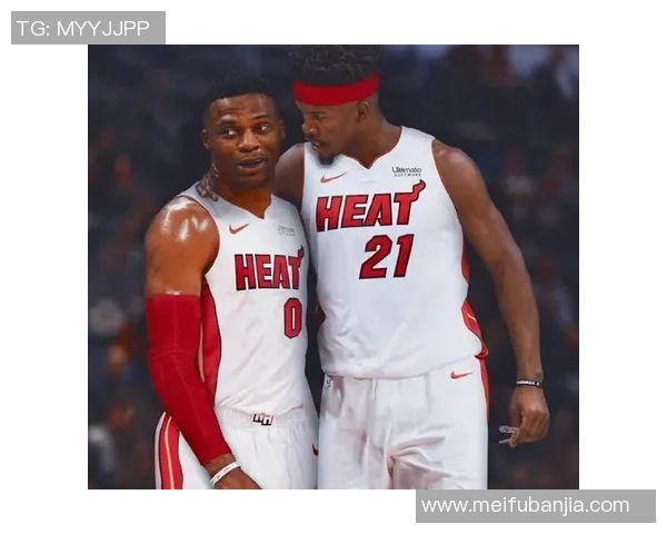 吉米巴特勒领衔热火队冲击总冠军的决心与挑战